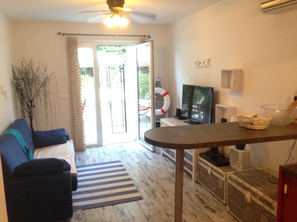 Apartments Casa Nostra Biograd Na Moru Room photo