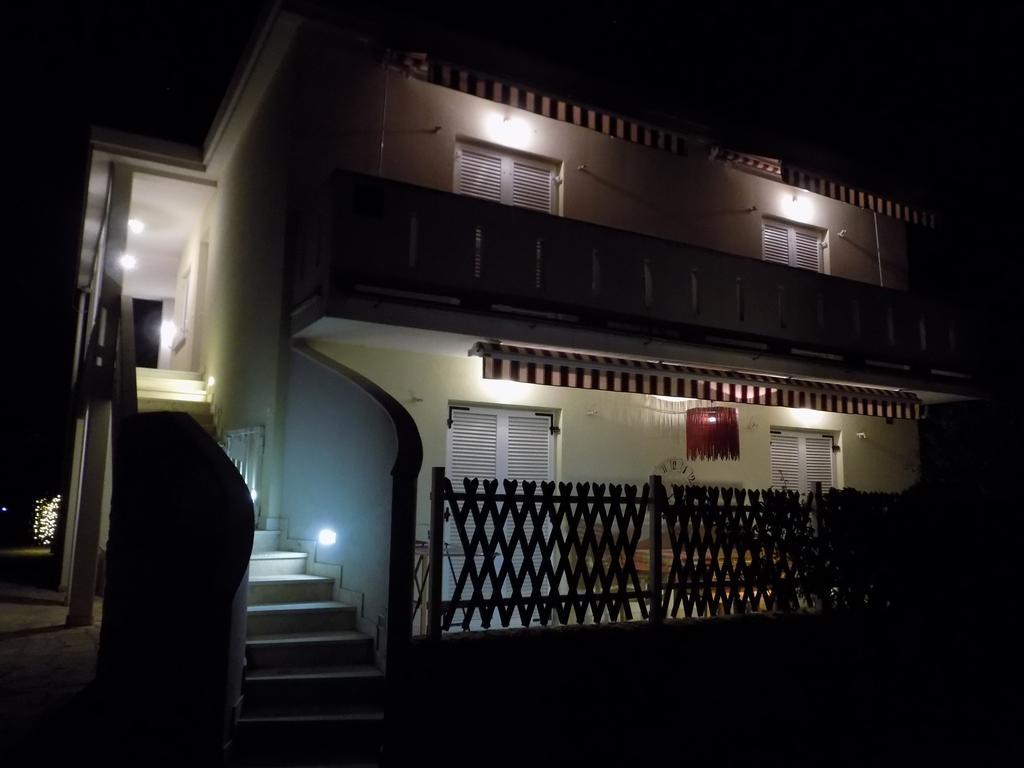 Apartments Casa Nostra Biograd Na Moru Exterior photo